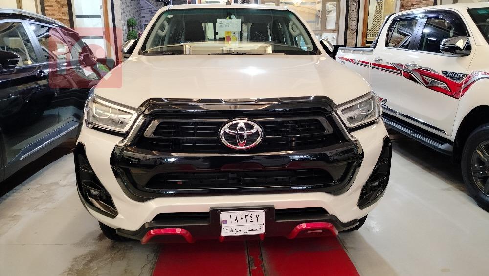 تويوتا هايلوكس